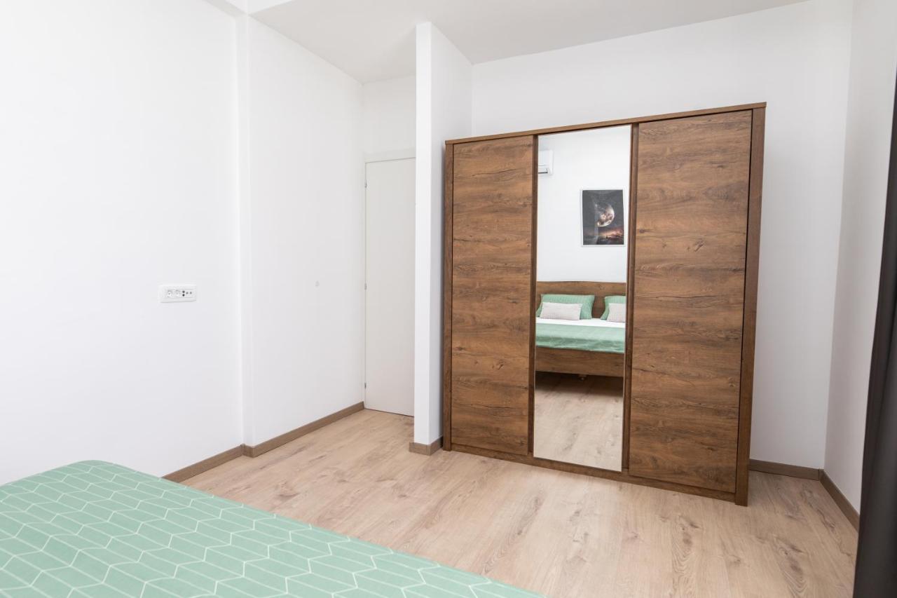 Apartments Suzy Šibenik Exterior foto